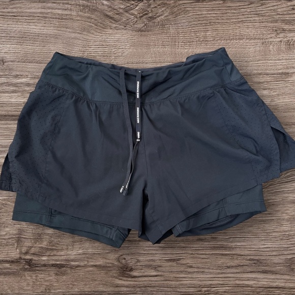 Nike Women's  Athletic running Shorts size small - Picture 1 of 5